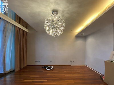 项目名称：海予流光
项目设计：深圳漾空间设计有限公司
软装实施：深圳漾空间设计有限公司
项目地点：深圳红树西岸
项目面积：147平
装修风格：轻法式