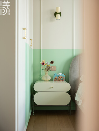 项目名称：海予流光
项目设计：深圳漾空间设计有限公司
软装实施：深圳漾空间设计有限公司
项目地点：深圳红树西岸
项目面积：147平
装修风格：轻法式