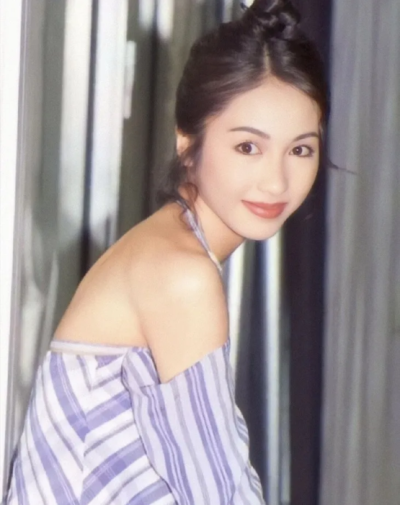 ▲九十年代的黎姿