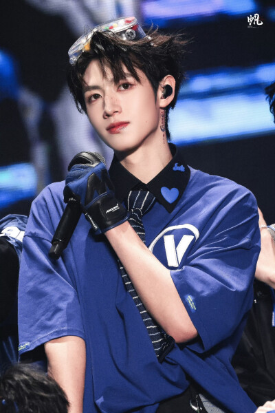 新年音乐会
朱志鑫