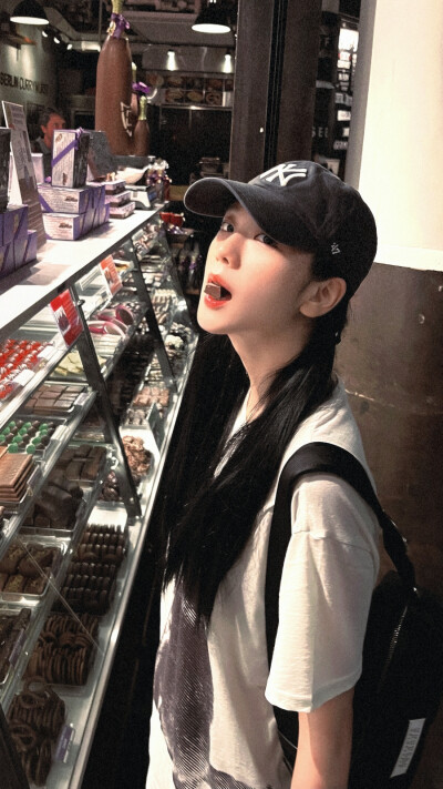 JISOO