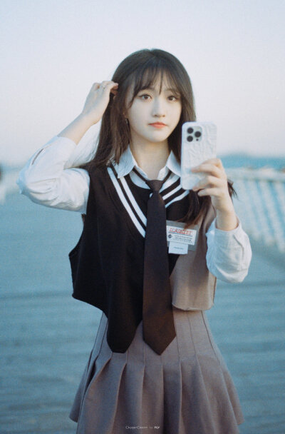 SNH48
费沁源