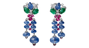 Cartier 卡地亚 Résonances de Cartier系列 彩色宝石耳坠 雕纹蓝宝石 红宝石 祖母绿 滚珠 白金 earrings in platinum with sapphires, emeralds, rubies and diamonds
