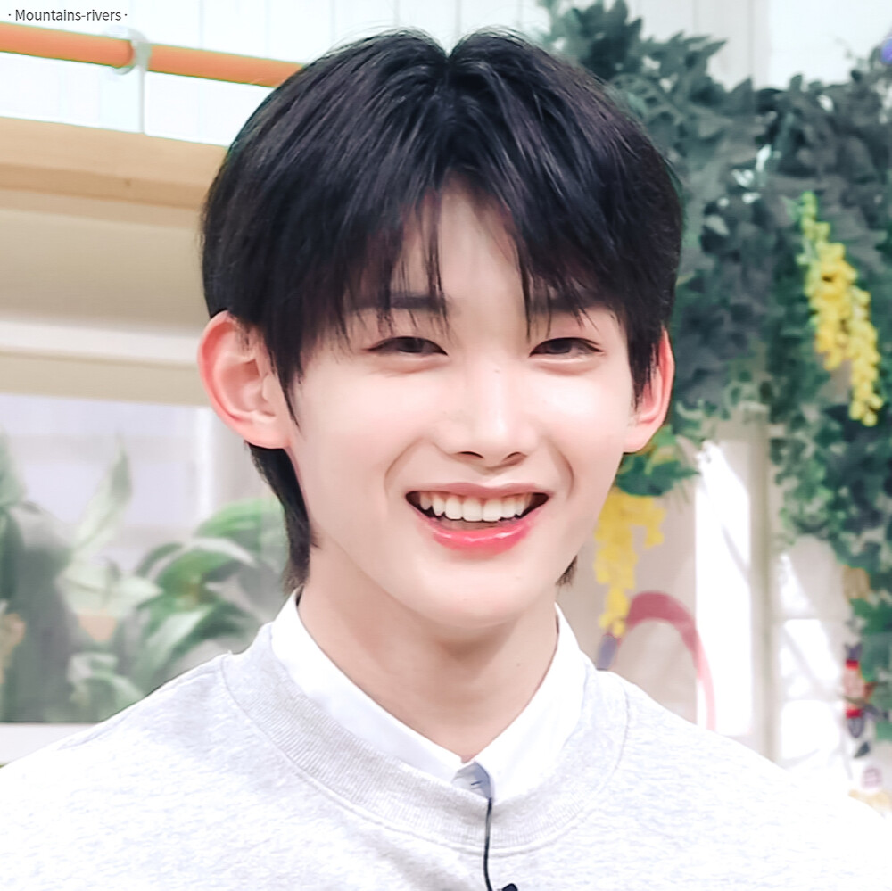  JO ❃'▶ 傾いて降る星の光✧*