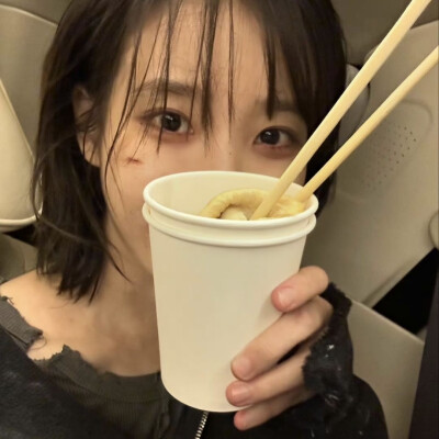  鱼饼汤。