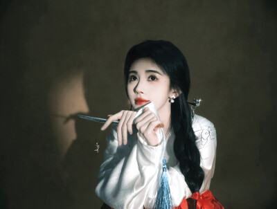 ▪鞠婧祎
cr.青雾橘