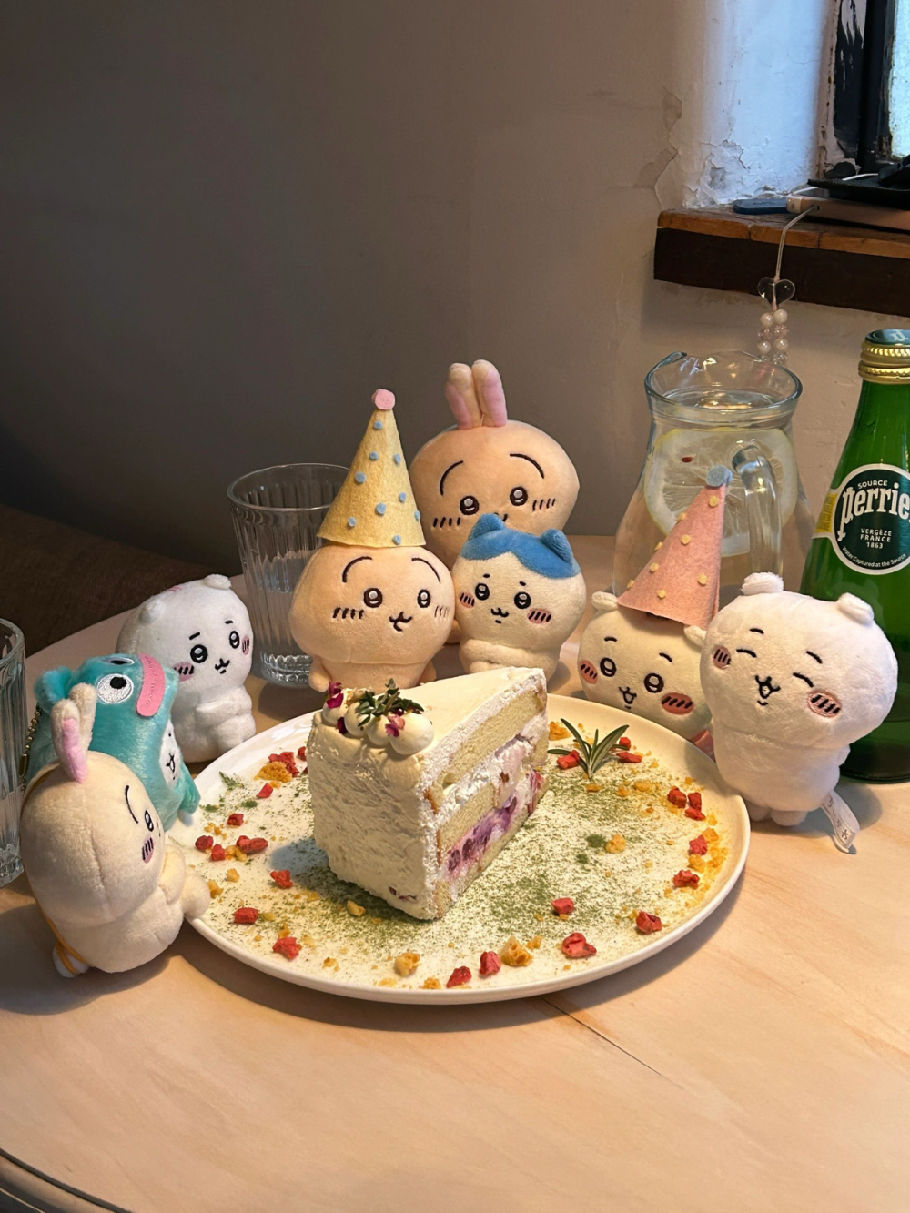 ₍˄·͈༝·͈˄*₎◞ ̑̑