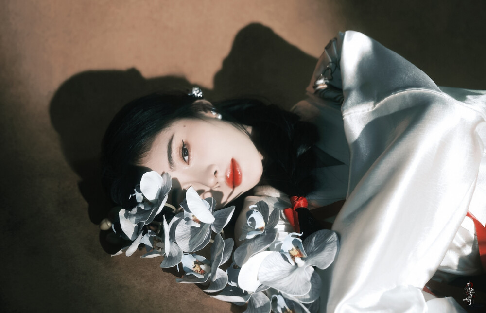 ▪鞠婧祎
cr.青雾橘