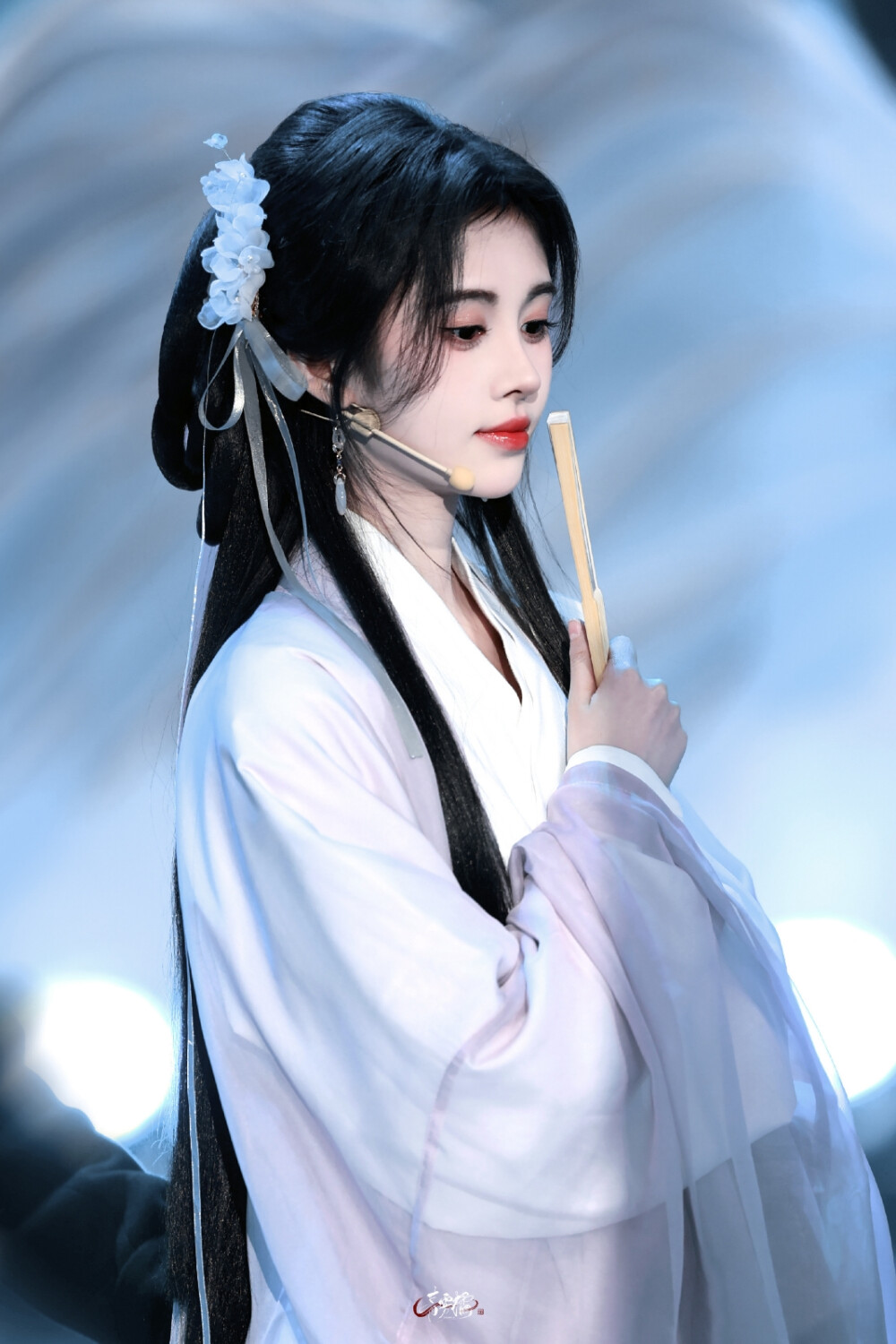 ▪鞠婧祎
cr.青雾橘
