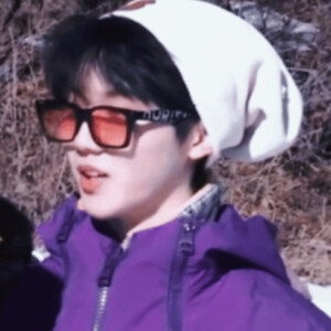 宝宝你是一颗紫色糯米丸子