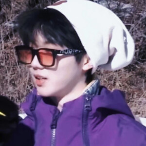 宝宝你是一颗紫色糯米丸子