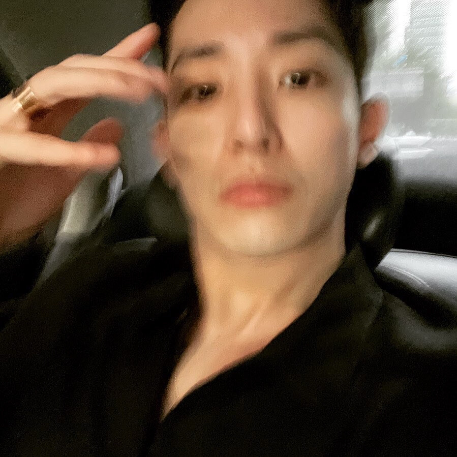 LEE SOO HYUK