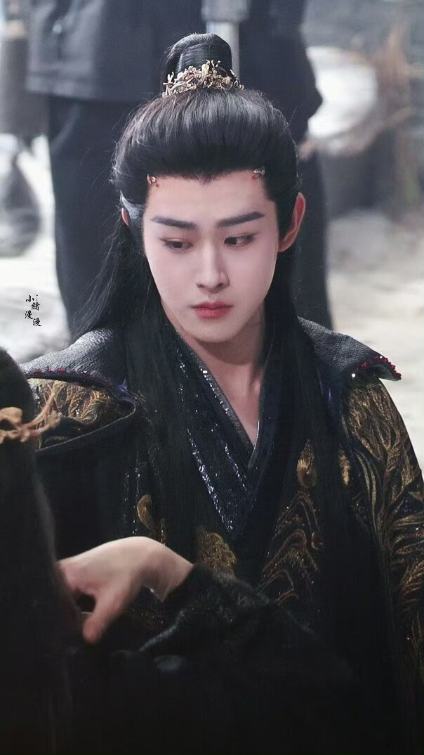 大梦归离▪田嘉瑞
cr.小绪漫漫