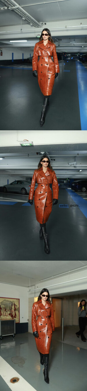 Kendall Jenner in Paris 街拍 OOTD
weibo@41Fit_
