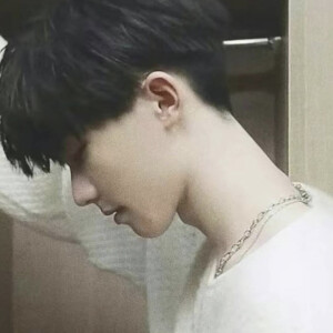 失去和拥有都由不得我