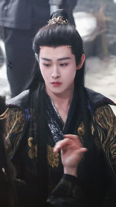 大梦归离▪田嘉瑞
cr.小绪漫漫