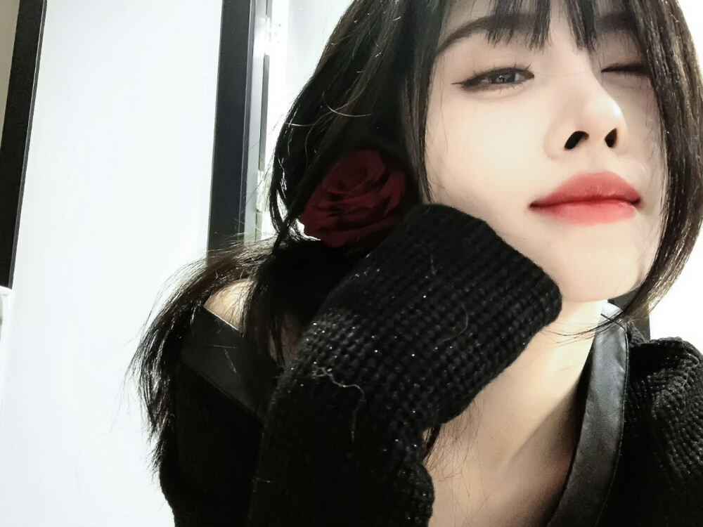 ▪鞠婧祎
cr.青雾橘