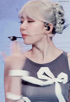 宫脇咲良 Miyawaki Sakura