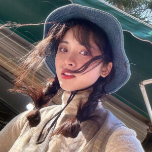 美丽的彼女们呀呀