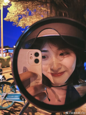 美丽的彼女们呀呀