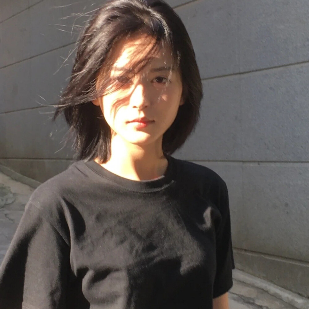 爱写出我的诗经 算不出我的命运