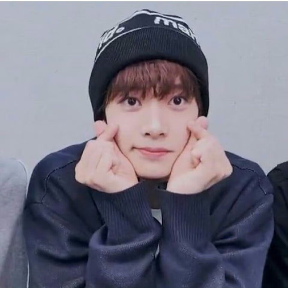 李羲承头像 糊图头像