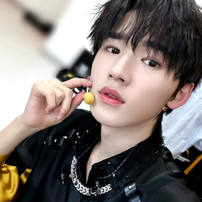 什么 你说我像小狗？