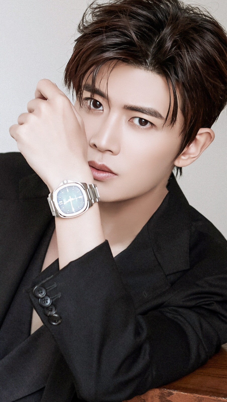 任嘉伦高清壁纸