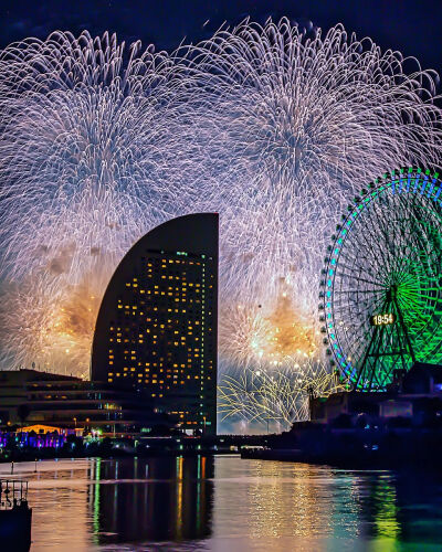 日本 神奈川県 横浜 日本丸メモリアルパーク 花火 烟花