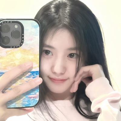 自己的世界自己开心就好  ⑉･ᴗ･⑉”