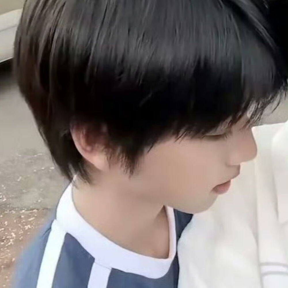 (៸៸᳐>⩊<៸៸᳐)