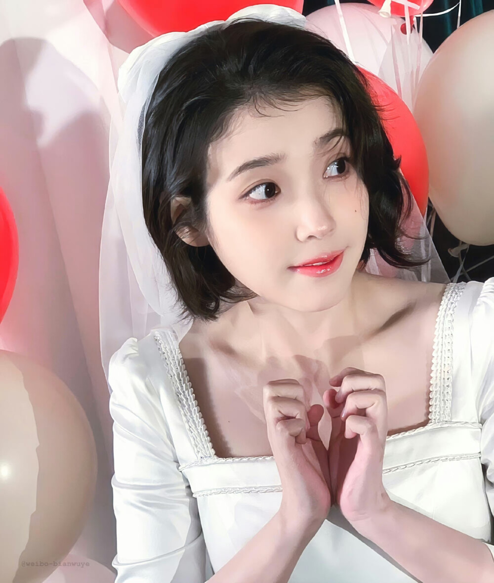 IU 自拍