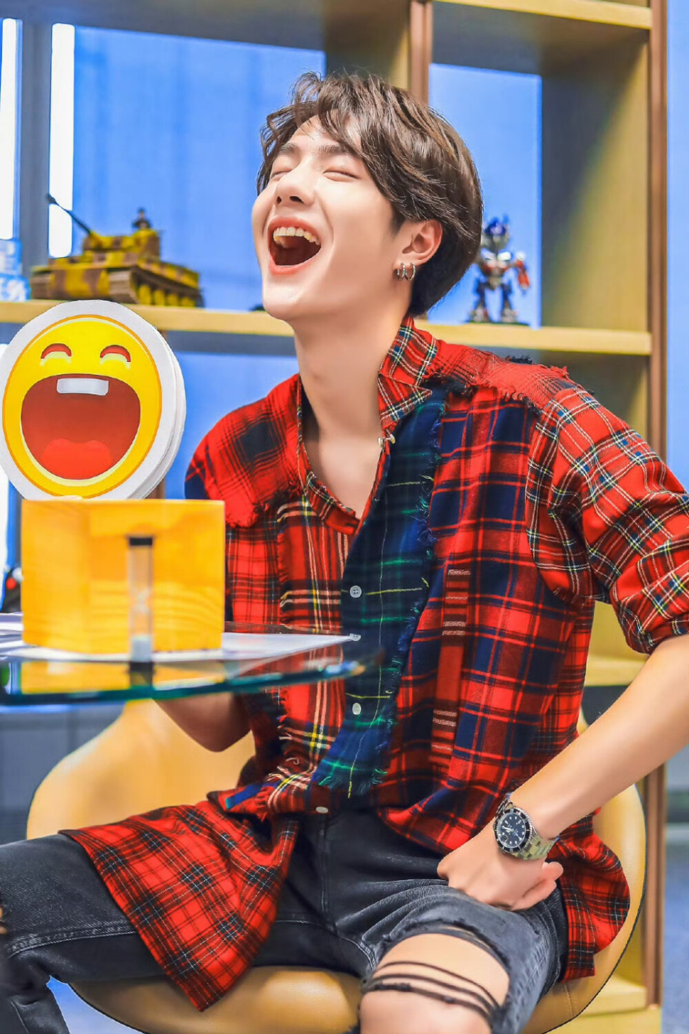 (*´I`*)王甜甜(˵¯͒〰¯͒˵)