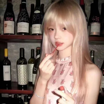 粉色系女头