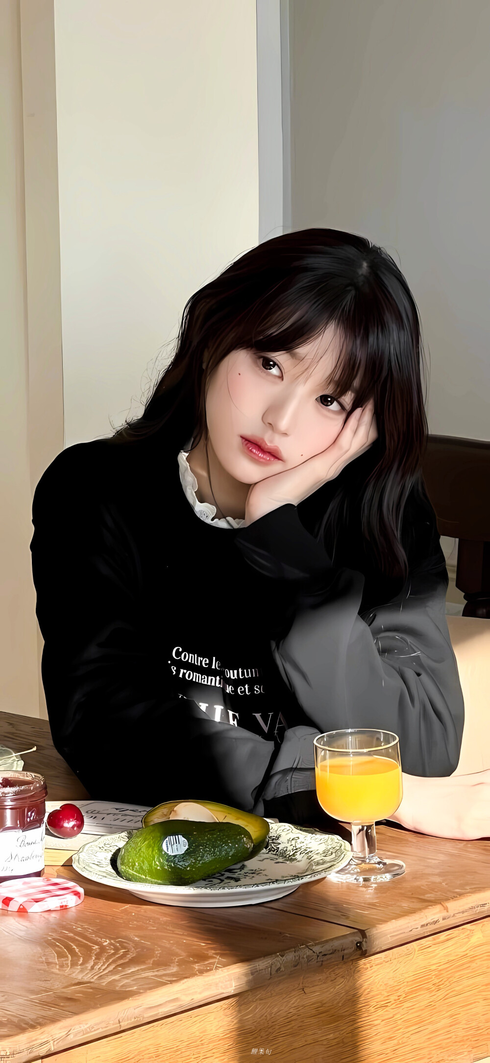 「张元英壁纸大放送」 ​ ​​​cr.鲤栗旬