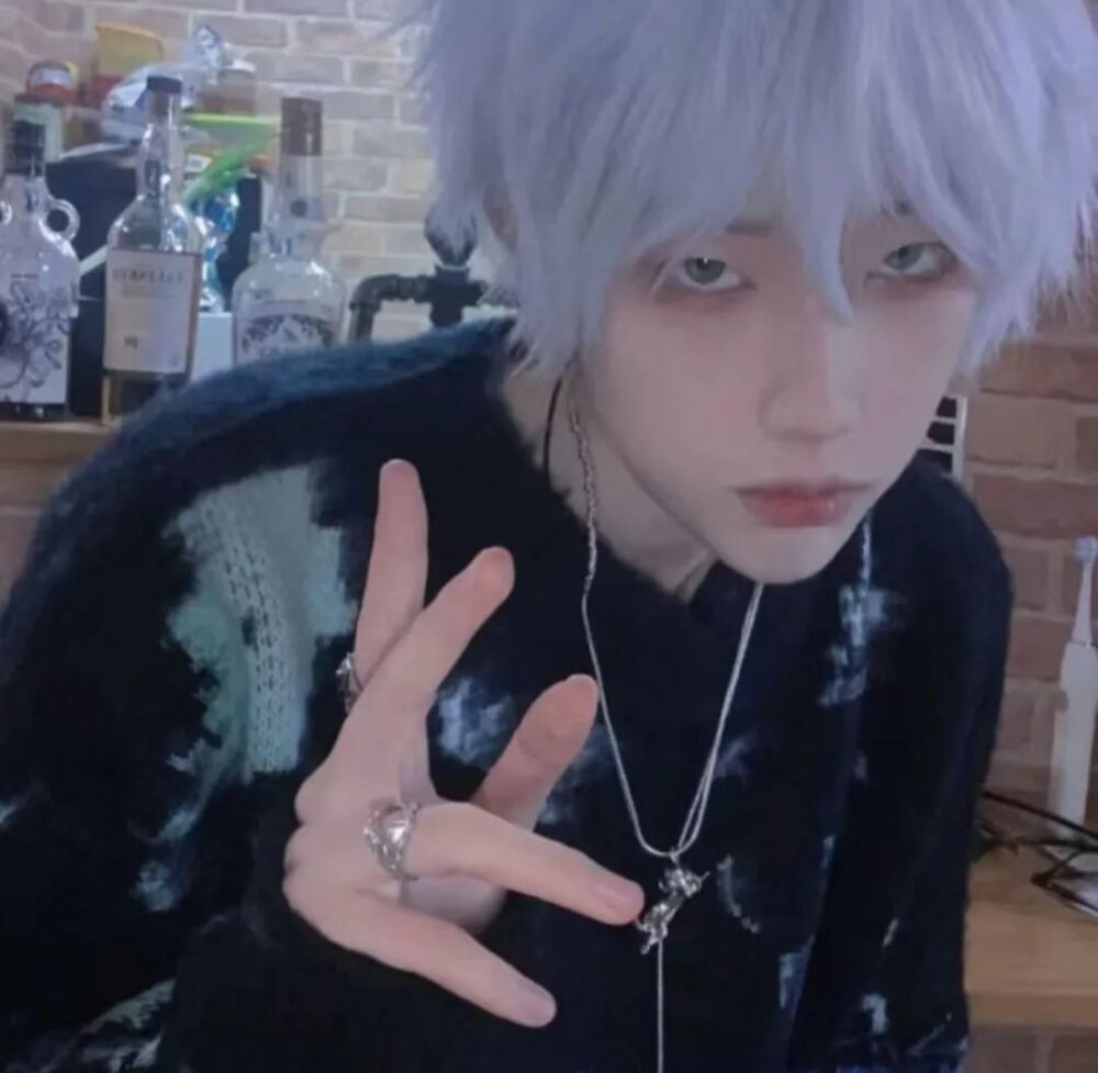 真人男头
白发男头
侵权删