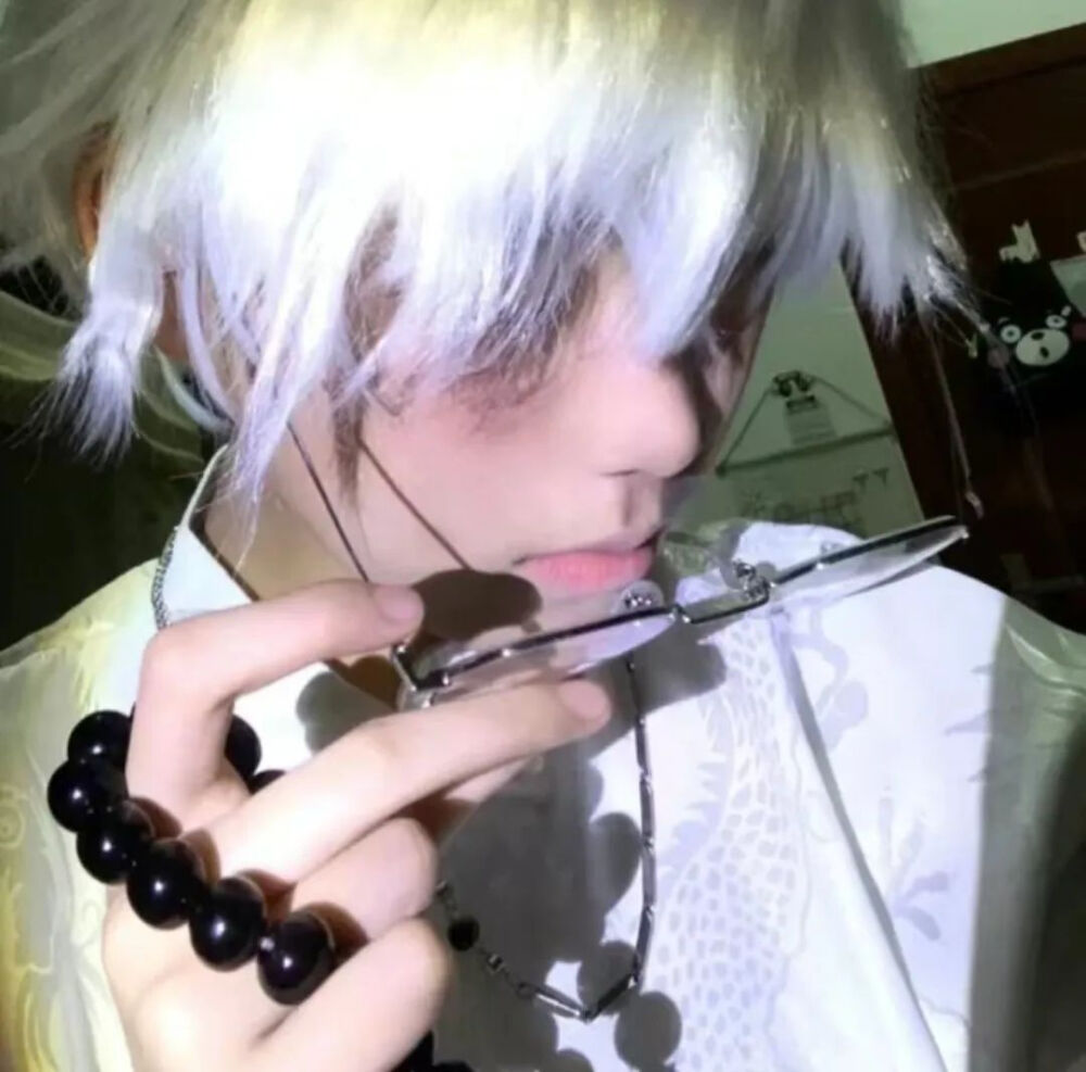 真人男头
白发男头
侵权删