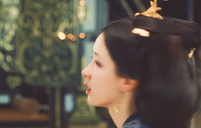 陈都灵 动图