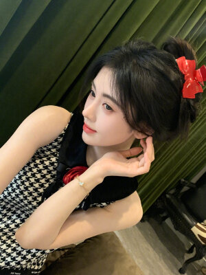 鞠婧祎高清照片