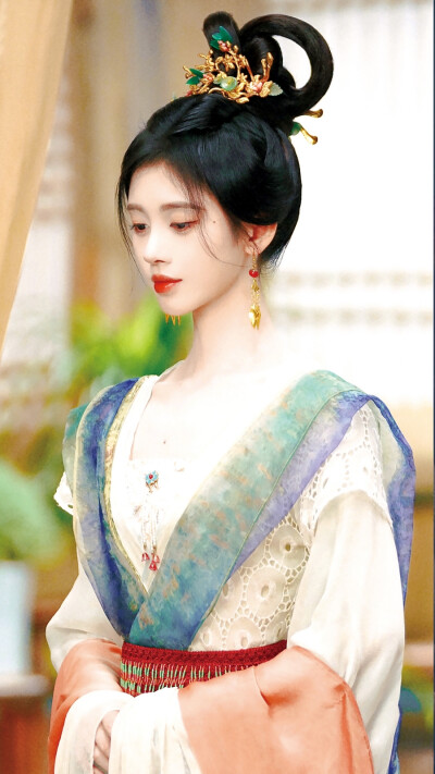 花间令｜鞠婧祎
cr：甜灯啊