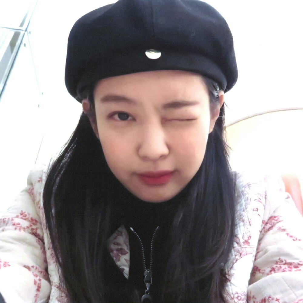 jennie 头像