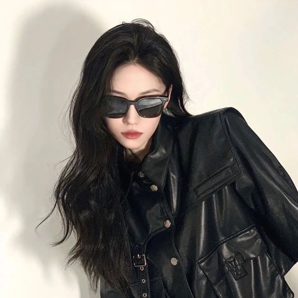 请问要来点酷酷女生头像改善伙食吗