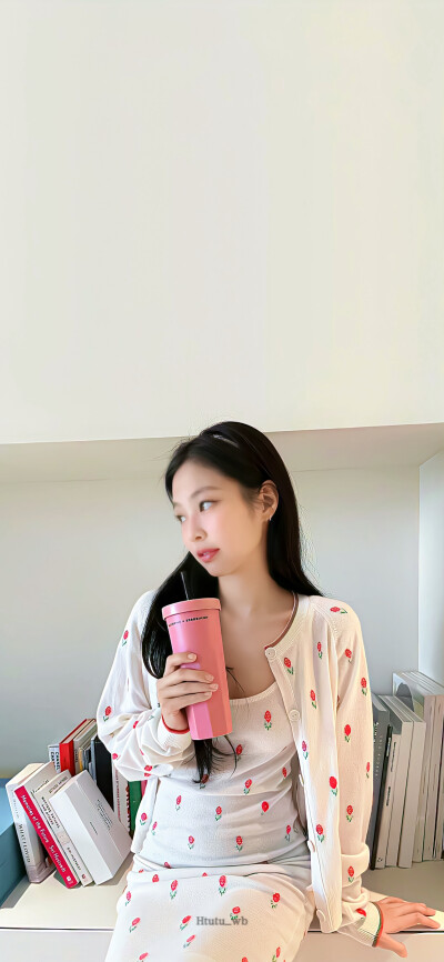 jennie 手机壁纸