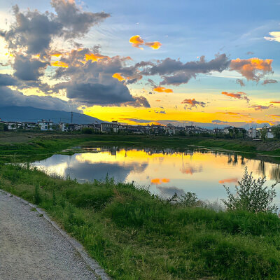 背景·图源微博