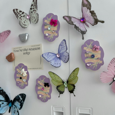 背景｜文案
要祝她铮铮 祝她昂扬 而不是祝她早生贵子