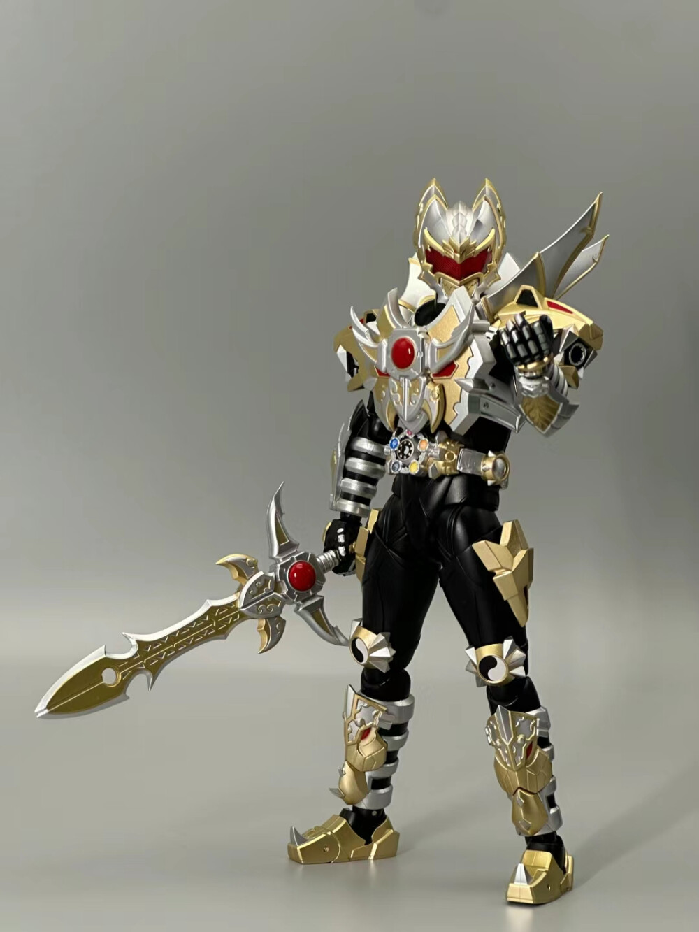 铠甲勇士帝皇侠