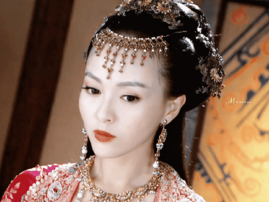 唐嫣 | 独孤宁珂
cr:缪苏Miusu