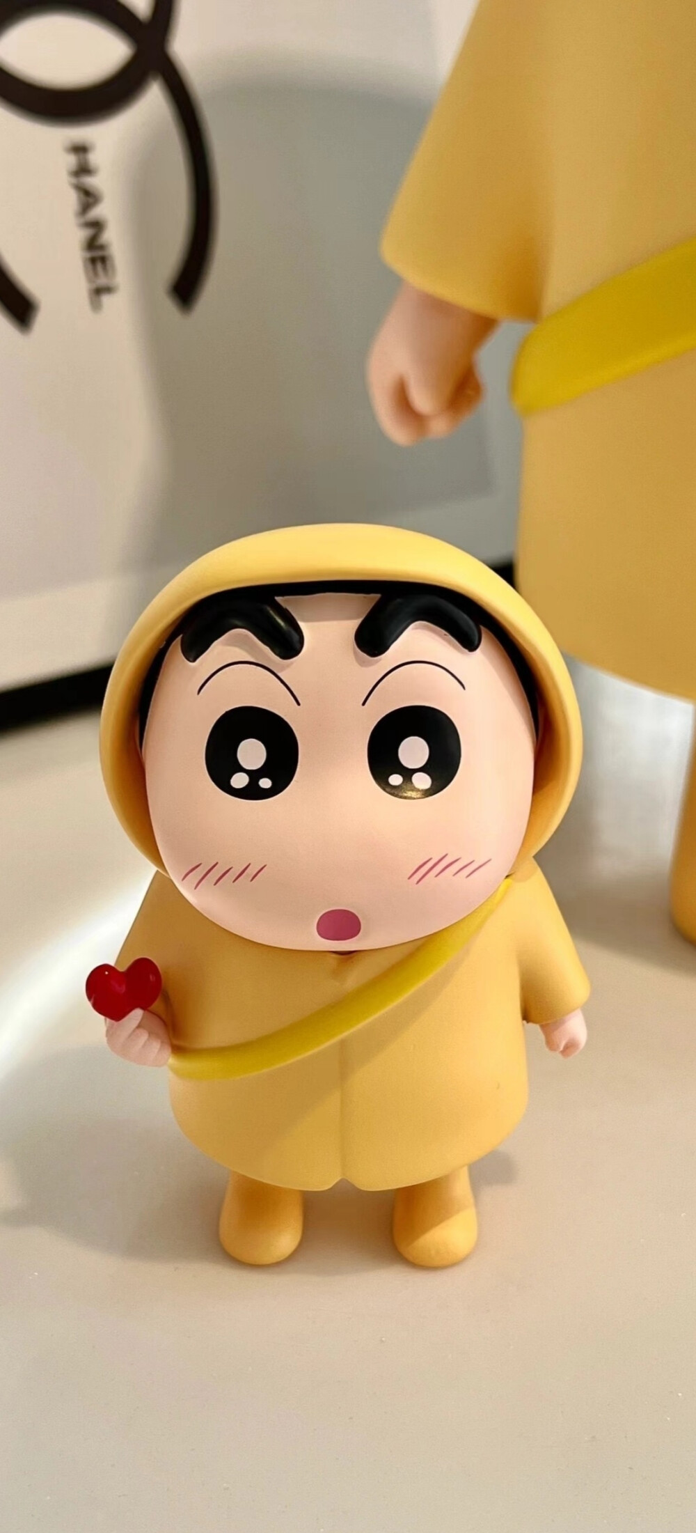 不一样的蜡笔小新壁纸