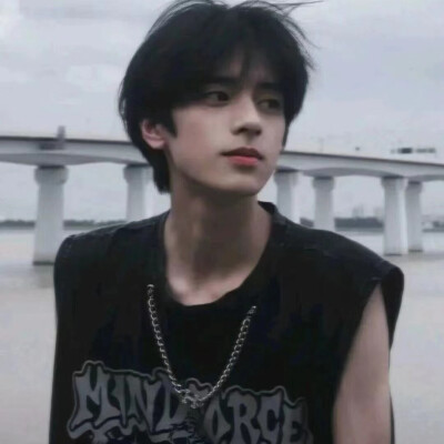 你的承诺 永远的欺骗./高级感男头