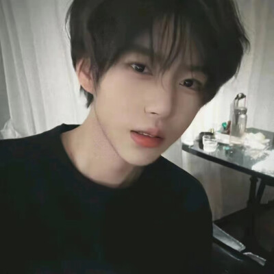 你的承诺 永远的欺骗./高级感男头